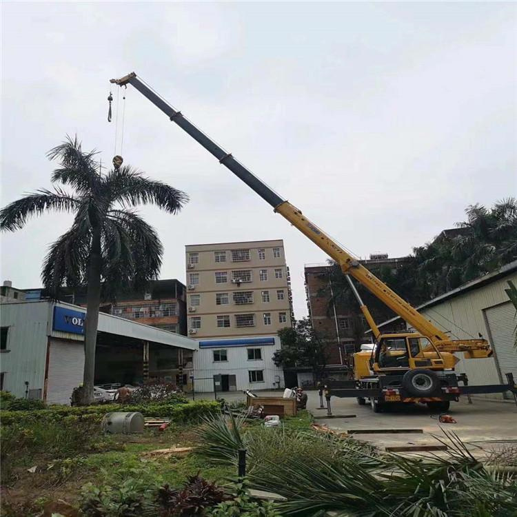 贵州12吨吊车出租一天的收费标准是什么