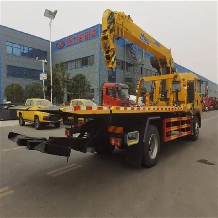 贵州附近小随车吊出租电话，轻松解决搬运烦恼