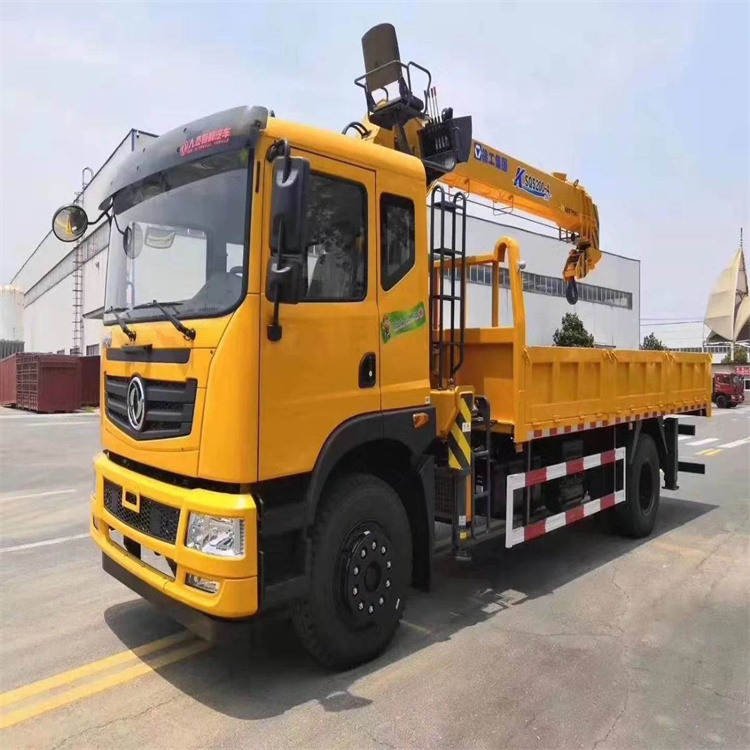 贵州附近找一辆随车吊出租